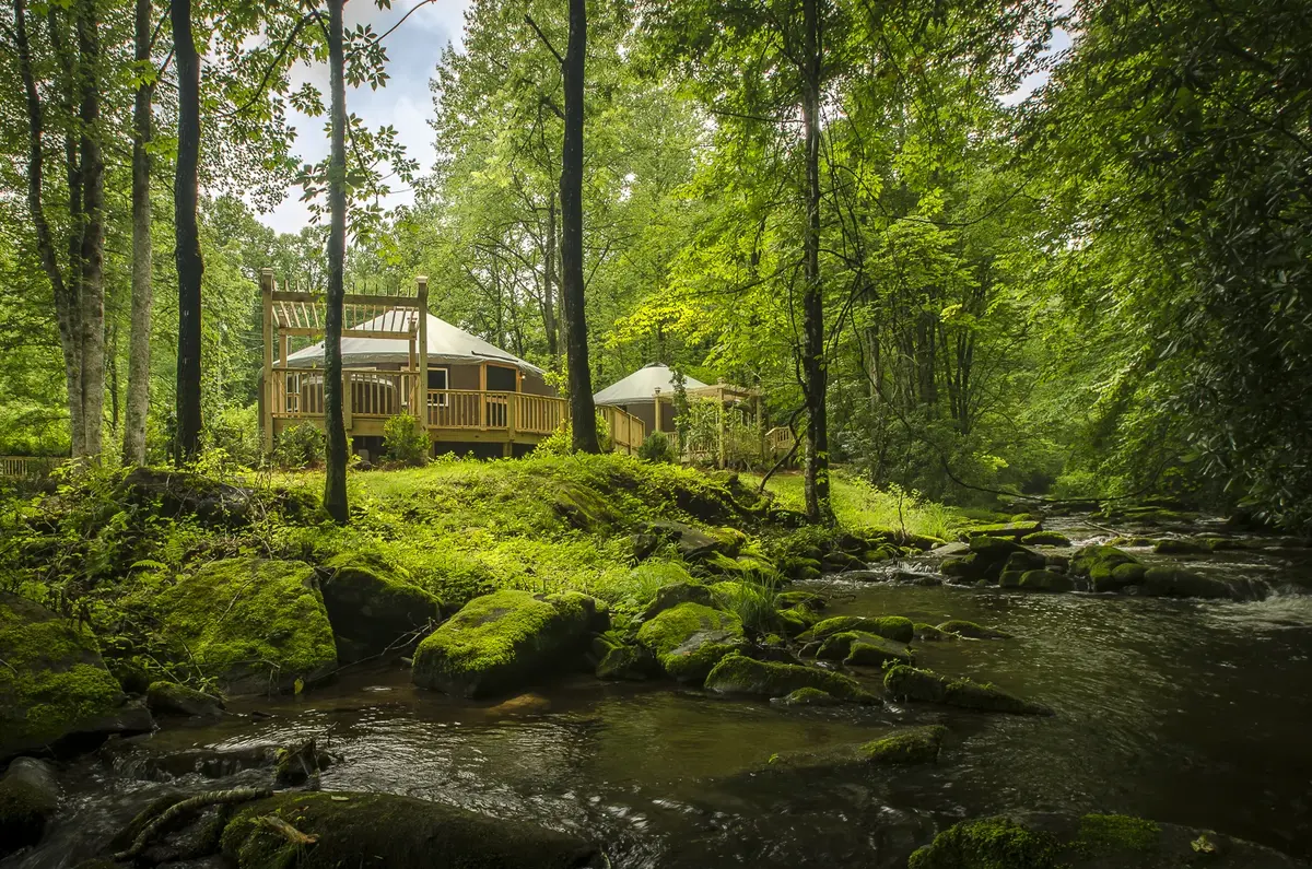 Lake Nantahala - Tranquil Haven Yurt