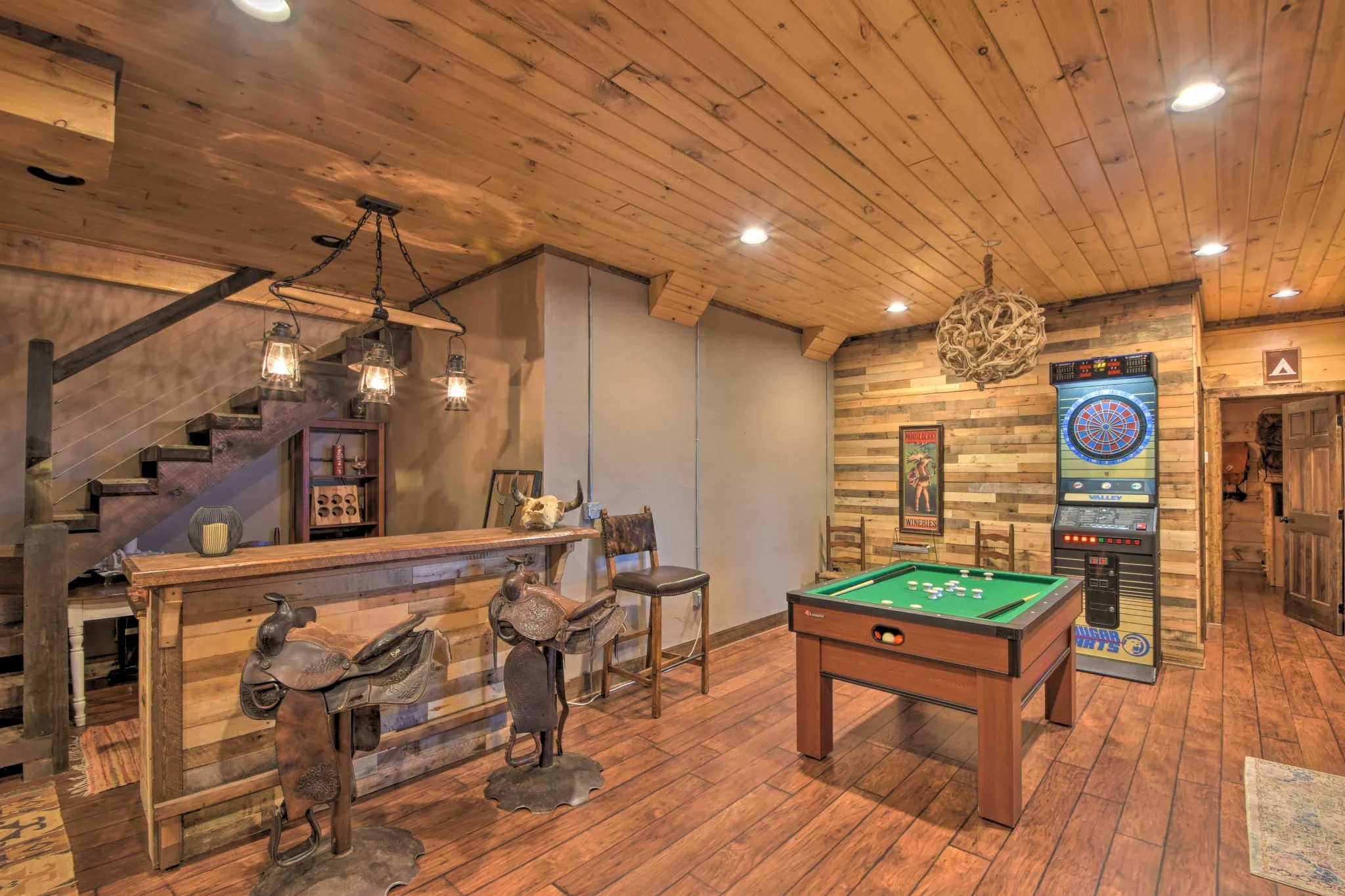 Echo Lodge Game Room - stayNantahala